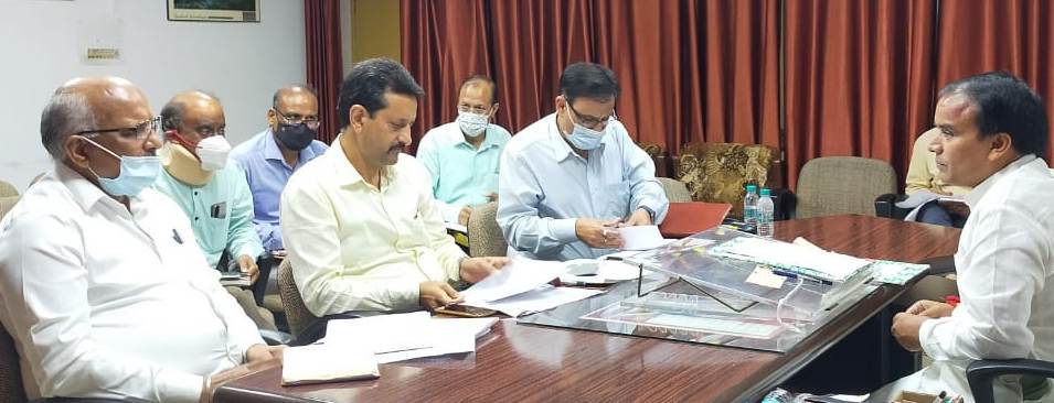 राज-काज: जिला योजना के अंतर्गत सड़कों के निर्माण हेतु टेंडर प्रक्रिया शुरू करने के निर्देश