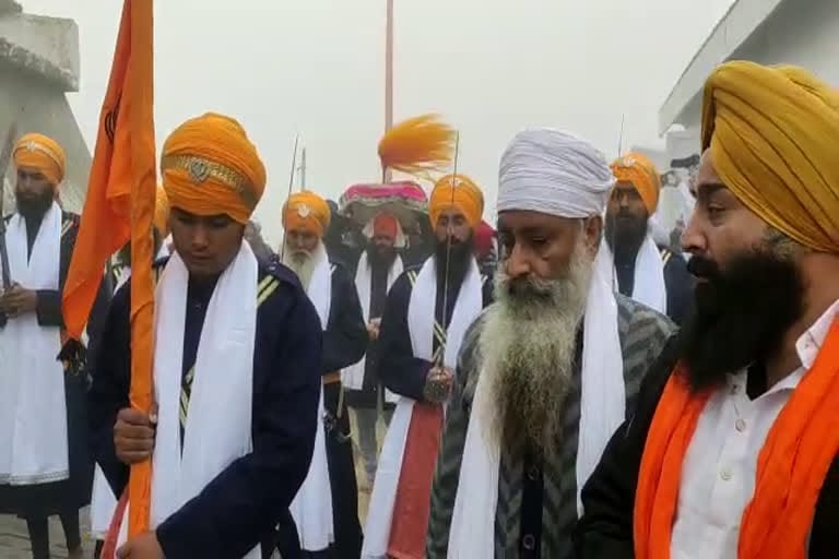 आस्था: हेमकुंड साहिब के खुले कपाट, श्रद्धालुओं ने टेका मत्था