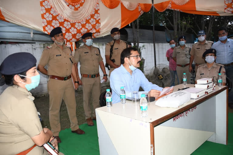 कारोबारी से लूट का खुलासा, यूपी के 4 बदमाश गिरफ्तार