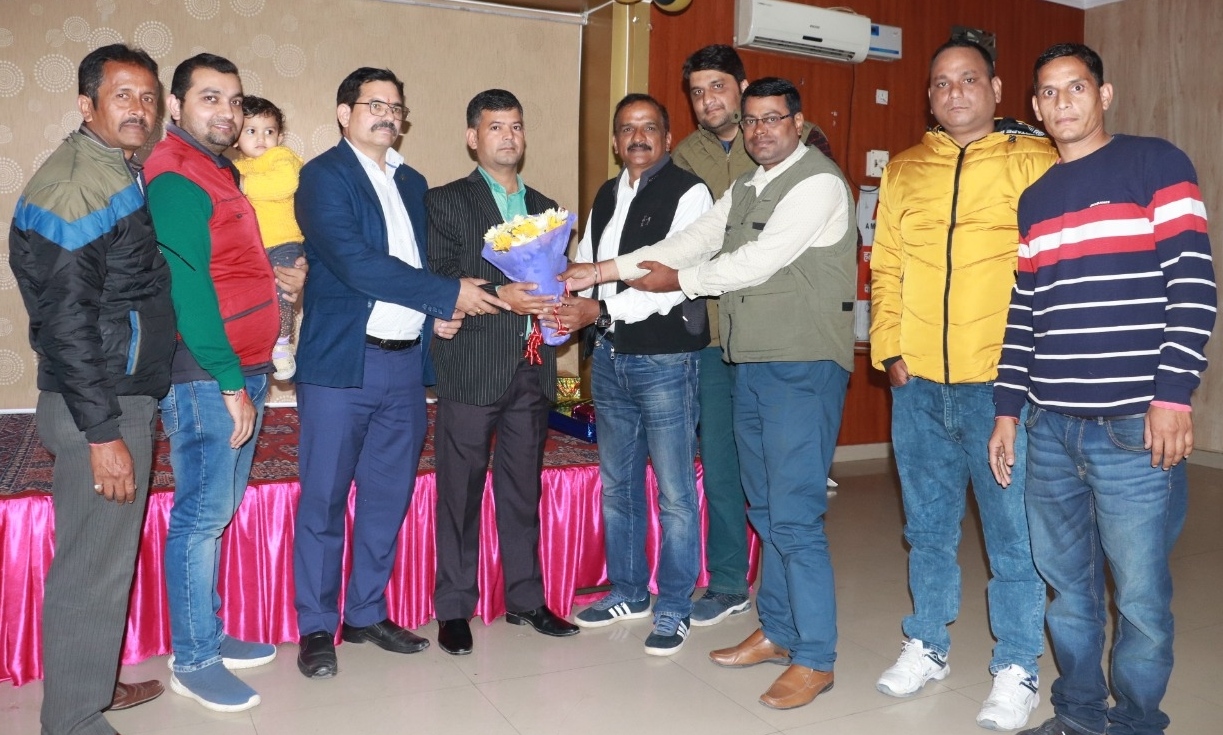 “अमोलाज़ रेटोरेंट्स” को मिला बेस्ट रेस्टोरेंट्स 2021 का अवॉर्ड