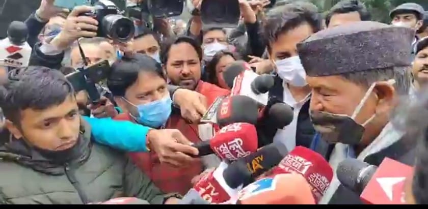 कांग्रेस: आखिर थम गया सियासी बवंडर, हरीश रावत के ही हाथों में रहेगी चुनावी कमान