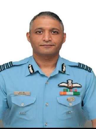 बड़ी खबर:  हेलीकाप्टर हादसे में एक मात्र जीवित बचे ग्रुप कैप्टन वरुण सिंह भी नहीं रहे