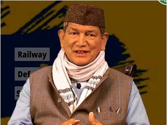 संवेदना: ध्वस्तीकरण की जद में आए बस्ती के लोगों से पूर्व सीएम हरीश रावत ने जताई हमदर्दी