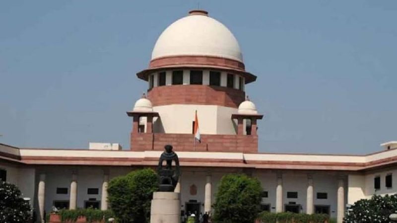 सुप्रीम कोर्ट: रेलवे की भूमि पर अतिक्रमण मामले पर हुई सुनवाई, बस्तीवासियों को मिली 2 मई तक राहत