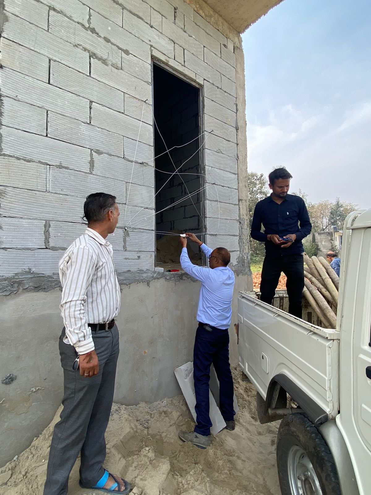 एक्शन: एचआरडीए की बड़ी कार्रवाई, विभागीय टीम ने ढहाए अवैध प्लाटिंग और अवैध निर्माण