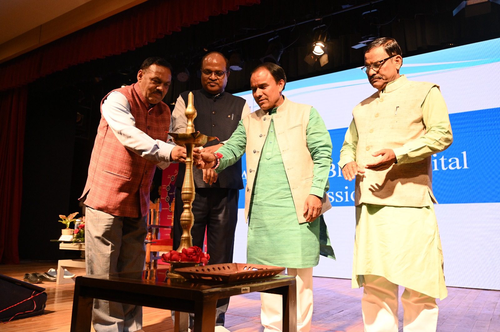 अच्छी खबर: उत्तराखंड में बनेगा डिजिटल हेल्थ केयर इकोसिस्टम, स्वास्थ्य मंत्री डॉ. धन सिंह रावत ने की घोषणा