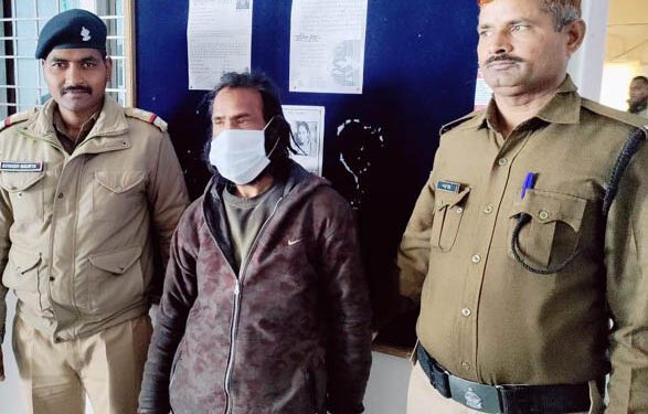 मंदिर में तोडफोड़ करने वाले आरोपी को किया गिरफ्तार