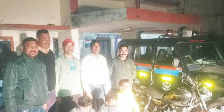 शिकंजा: एसओजी ने चैकिंग के दौरान दबोचे तीन नशा तस्कर, आरोपियों से 67 किलो गांजा बरामद