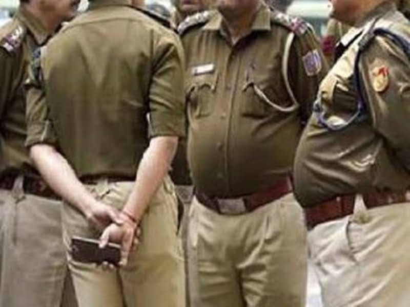 सुरक्षा व्यवस्था:  होली के लिए पुलिस ने कसी कमर, हुड़दंगियों के खिलाफ होगी सख्त कार्रवाई