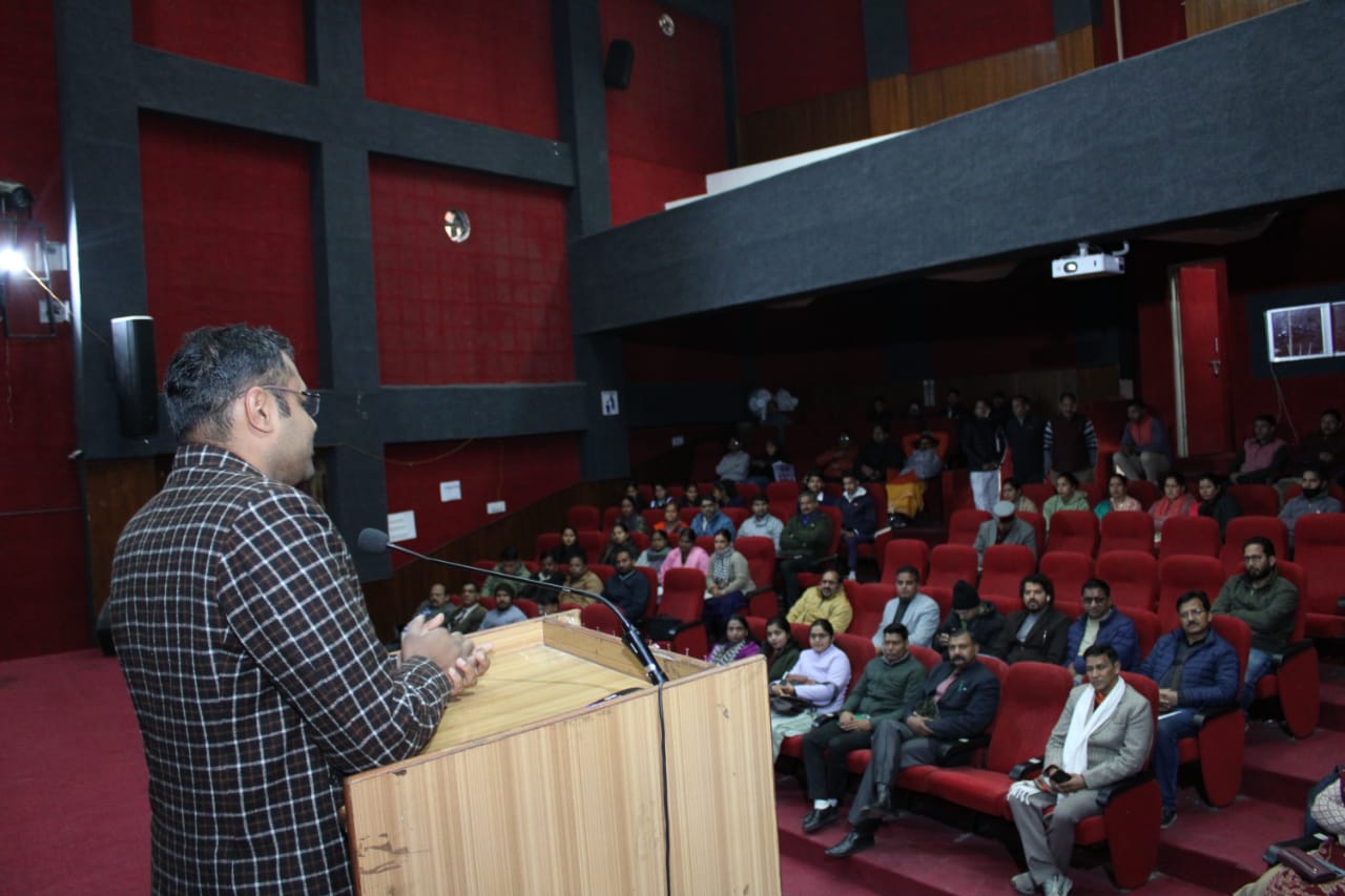आयोजन:  ‘बजट पूर्व संवाद’ कार्यक्रम का आयोजन, विभिन्न व्यवसायों से जुड़े लोगों ने रखे अपने-अपने सुझाव