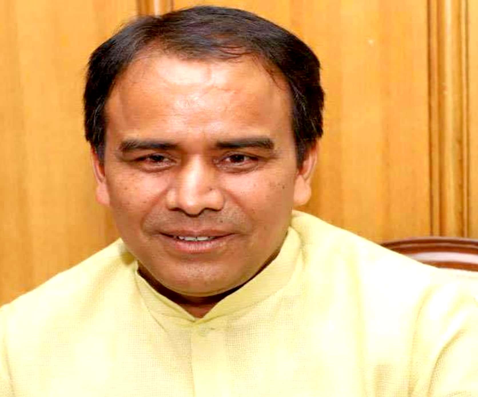 खास खबर: सहकारिता मंत्री डॉ धन सिंह रावत ने दिए निर्देश, सहकारी समितियों के मृतक बकायेदारों के कर्ज का ब्याज होगा माफ