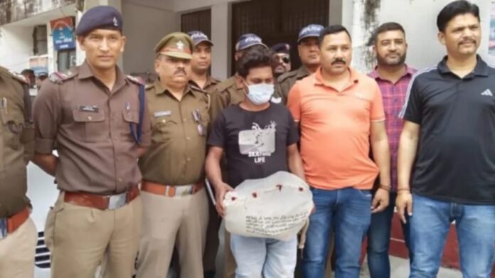 शिकंजा: गुलदार की खाल और अंगों के साथ वन्यजीव तस्कर गिरफ्तार