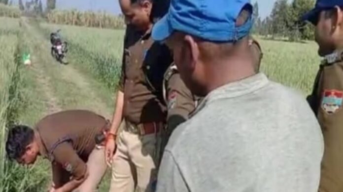 हत्या कर नग्नावस्था में फेंका युवक का शव क्षेत्र में सनसनी