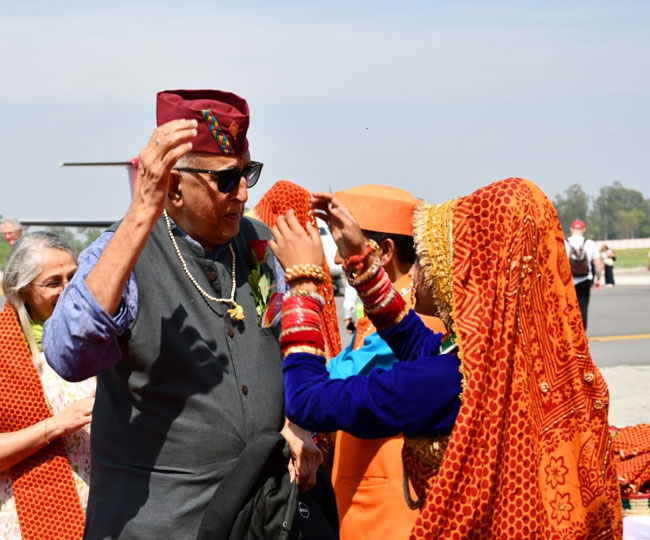 जी-20 समिटः अतिथियों का जोरदार स्‍वागत, पहाड़ी गीतों पर झूमने लगे विदेशी मेहमान