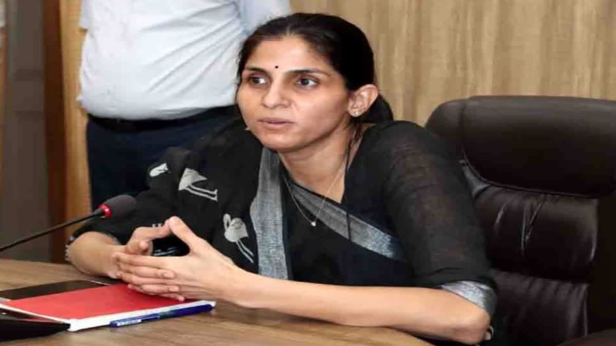 बड़ी खबर: डीएम के आदेश पर लोनिवि के अधिशासी अभियंता पर मुकदमा दर्ज, कार्यों में लापरवाही बरतने का है आरोप