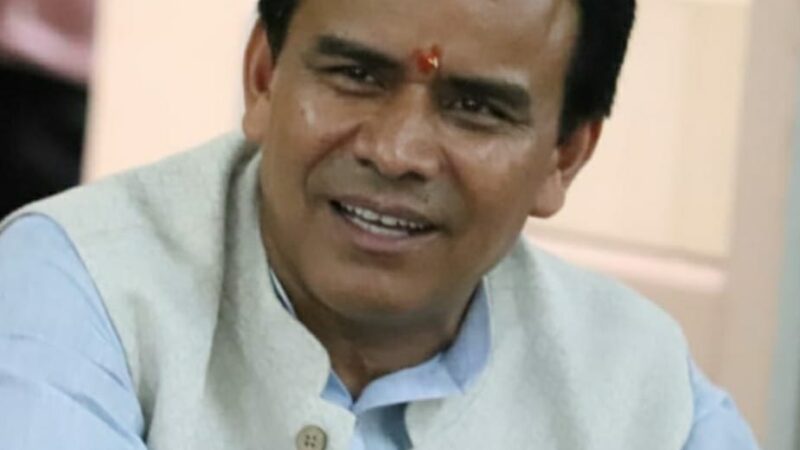 सुविधा: स्वास्थ्य विभाग को शीघ्र मिलेंगे 116 सीएचओ, स्वास्थ्य मंत्री डॉ. धन सिंह रावत ने दी जानकारी