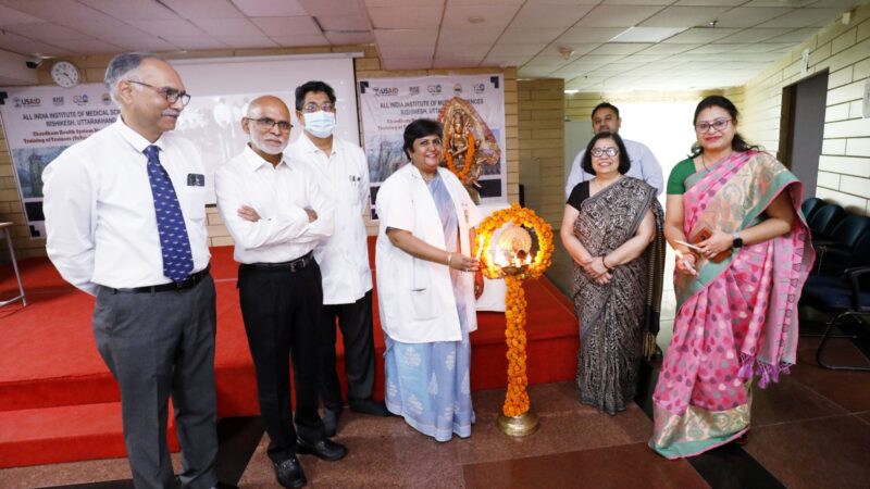 एम्स: चारधाम यात्रा में स्वास्थ्य सेवाएं देने की तैयारी, चिकित्सकों के प्रशिक्षण हेतु कार्यशाला का आयोजन