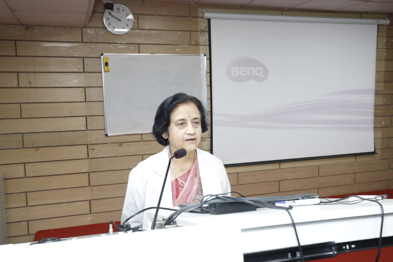एम्स: नर्सिंग ऑफिसर्स व तकनीशियनों के लिए कार्यशाला आयोजित,उपकरणों को कीटाणुरहित करने की दी गई जानकारी