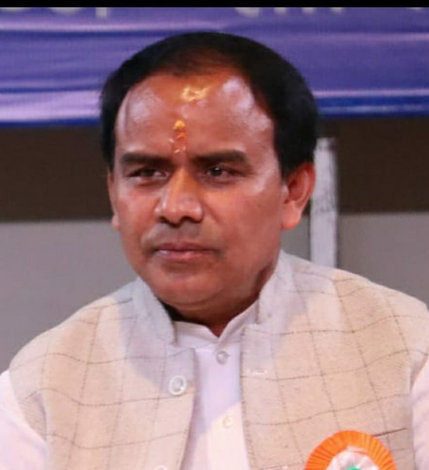 शोक: परिवहन मंत्री के आकस्मिक निधन पर स्वास्थ्य मंत्री डाॅ. धन सिंह रावत ने जताया दुःख