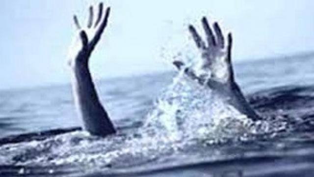 शाबाश: देवदूत बने पीएसी जवान उत्तम सिंह भंडारी व नागेंद्र सिंह सजवाण, गंगा में डूब रही महिला की बचायी जान