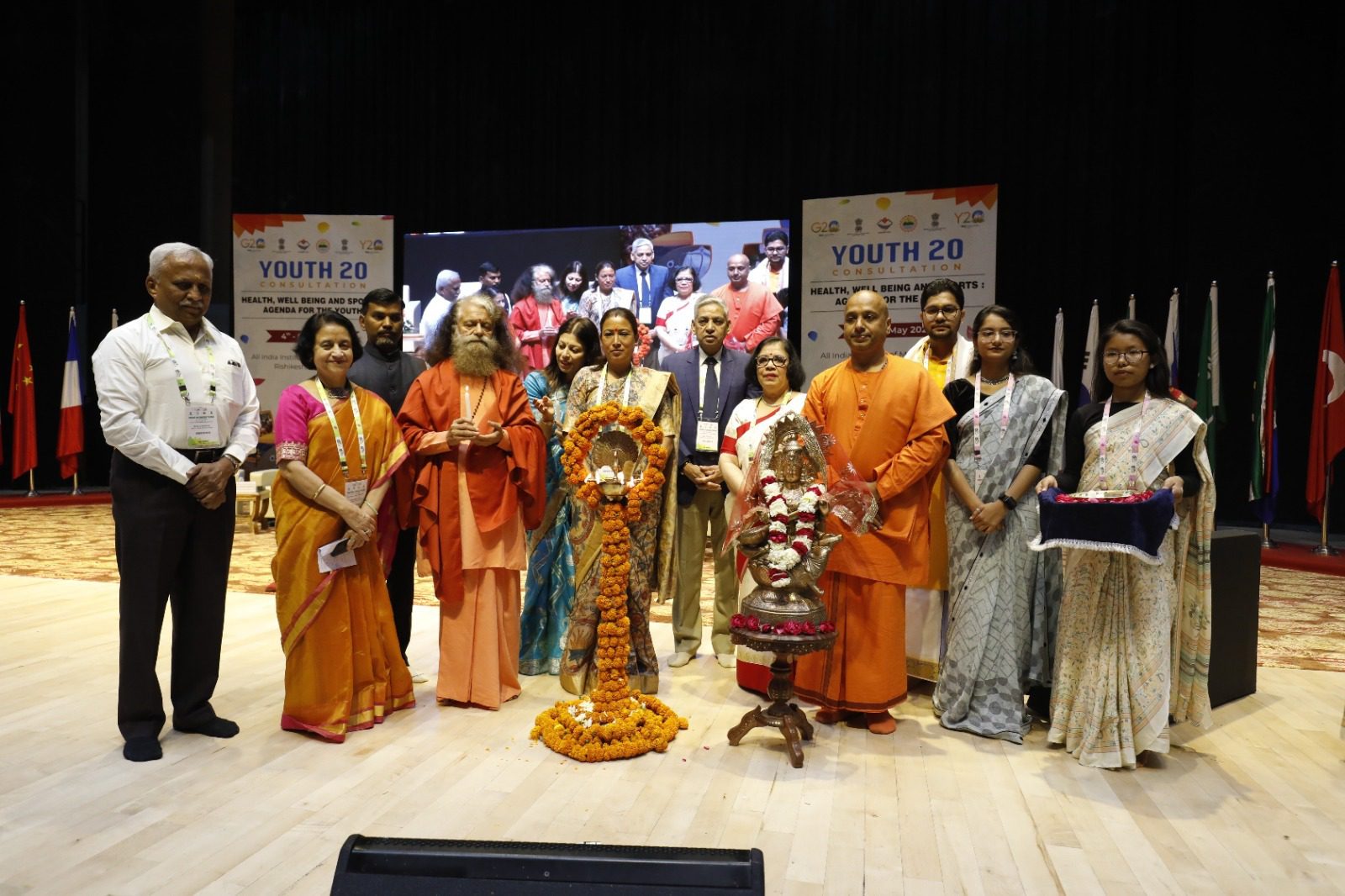 एम्स: वाई-20 सम्मेलन का शुभारंभ,पहले दिन होलिस्टिक हेल्थ काॅन्कलेव कार्यक्रम का आयोजन