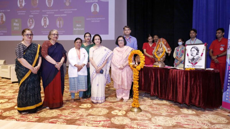 एम्स: नर्सिंग सप्ताह के दूसरे दिन मरीज की देखभाल के तौर-तरीकों पर चर्चा, निदेशक ने नर्सिंग को बताया चुनौतीपूर्ण क्षेत्र