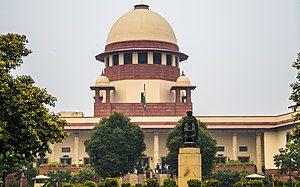 सुप्रीमकोर्ट: अवैध निर्माण को लेकर डाॅ हरक सिंह रावत और डीएफओ को फटकार