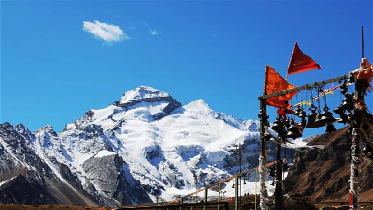 व्यवधान: कैलास यात्रा पर खराब मौसम के कारण  संशय के बादल, लगातार हो रहा हिमपात