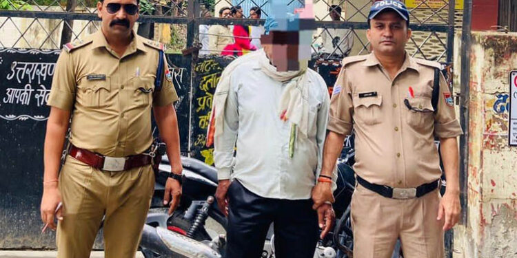 सफलता: पुलिस ने फर्जी चैक देने के आरोपी को दबोचा, कई सालों से चल रहा था फरार