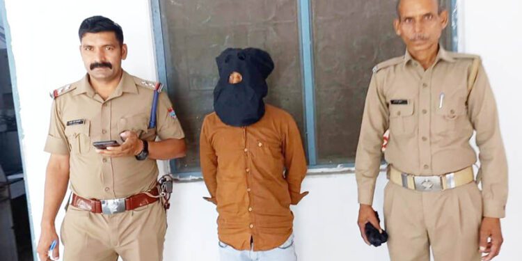 शिकंजा:  पोक्सो के आरोपी को पुलिस ने भेजा जेल, नाबालिग लड़की से दुष्कर्म करने का मुकदमा है दर्ज़