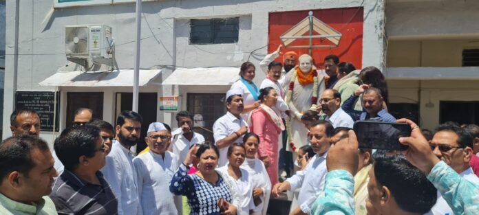 स्मरण:  पूर्व पीएम स्व. राजीव गांधी की पुण्य तिथि पर कांग्रेस ने दी भावपूर्ण श्रद्धांजलि