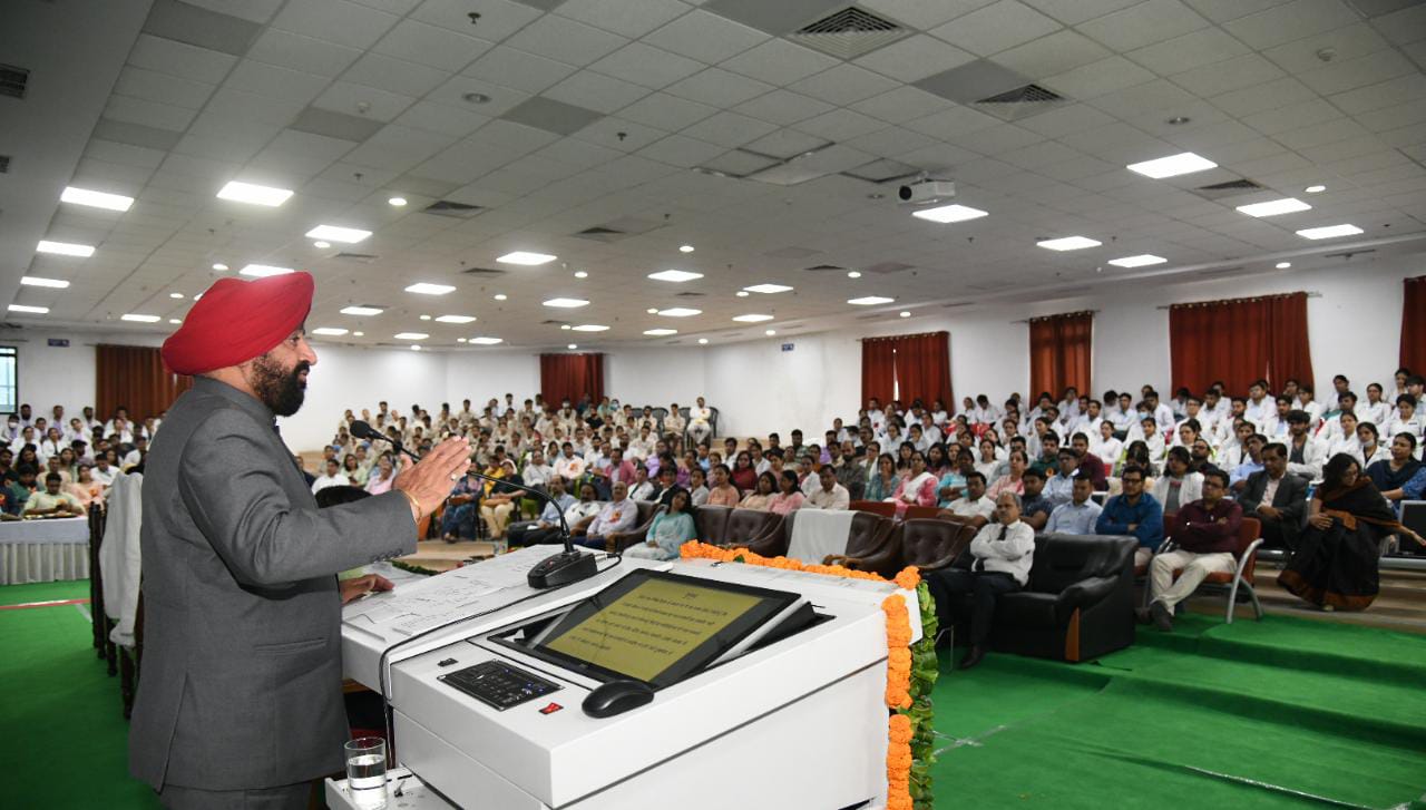 राज-काज: राज्यपाल ले. ज. गुरमीत सिंह (से नि) ने नशे की रोकथाम के लिए जनजागरूकता पर दिया जोर