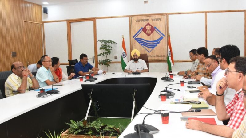 राज-काज: मुख्य सचिव ने अधिकारियों को दिए चालखाल एवं रेन वाटर हार्वेस्टिंग के लिए कार्य योजना तैयार करने के निर्देश