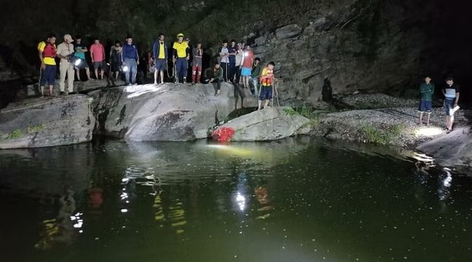 दुखद: नहाने के दौरान नदी में डूब गये भाई-बहन, मौत के बाद इलाके में पसरा मातम