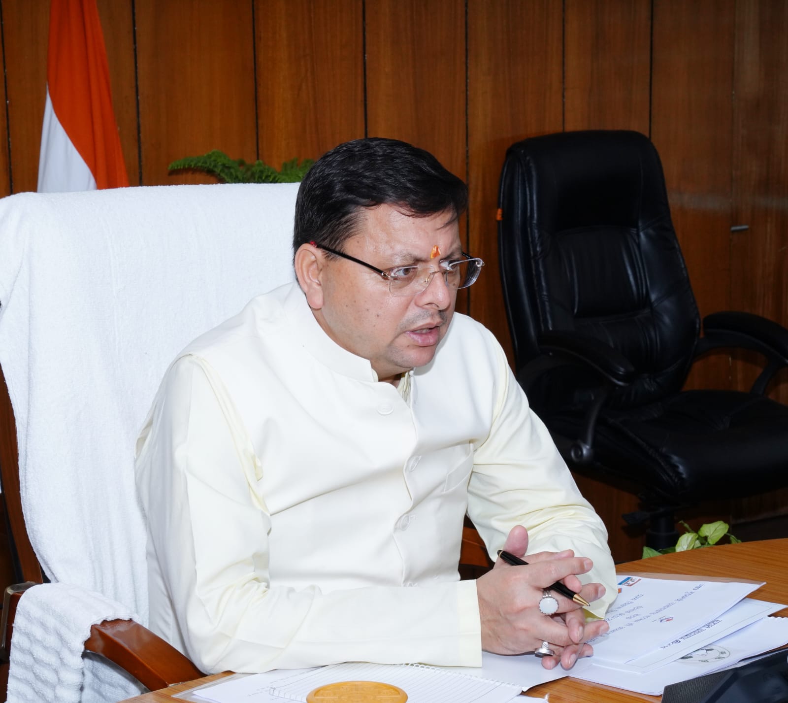 खास खबर: उत्तराखंड में भारी बारिश से बिगड़ रहे हालात, जरूरी हुआ तो लेंगे सेना की मदद – सीएम धामी