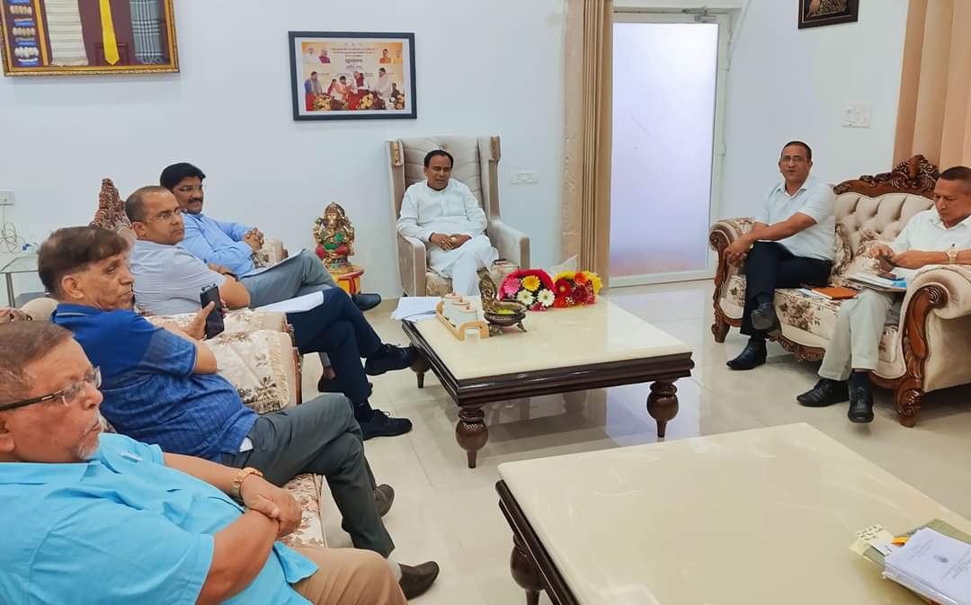 राज-काज: सभी विद्यालयों एवं महाविद्यालयों में मनाया जायेगा हरेला पखवाड़ा, शिक्षा मंत्री डाॅ. धन सिंह रावत ने दिये निर्देश