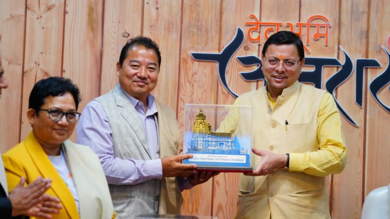 राज-काज: नेपाल के उच्चस्तरीय प्रतिनिधिमंडल ने सीएम धामी से की भेंट, दोनों देशों से जुड़े अहम मसलों पर हुई चर्चा