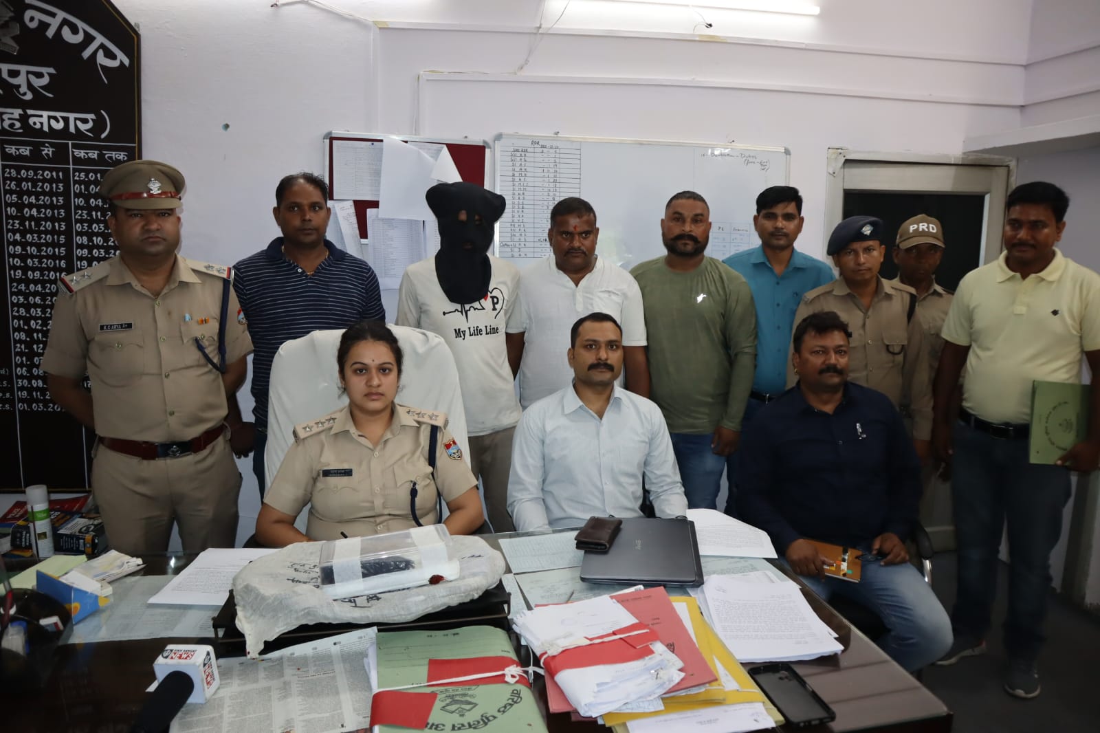 सफलता: एक किलो अफीम के साथ अंतर्राज्यीय नशा तस्कर गिरफ्तार, एसटीएफ ने यूपी व उत्तराखंड के बार्डर से दबोचा