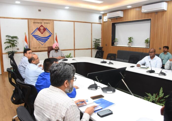 राज-काज: मुख्य सचिव ने युवाओं तक  प्रदेश सरकार की योजनाएं पहुंचाने पर  दिया जोर, ऐप तैयार करने के दिये निर्देश