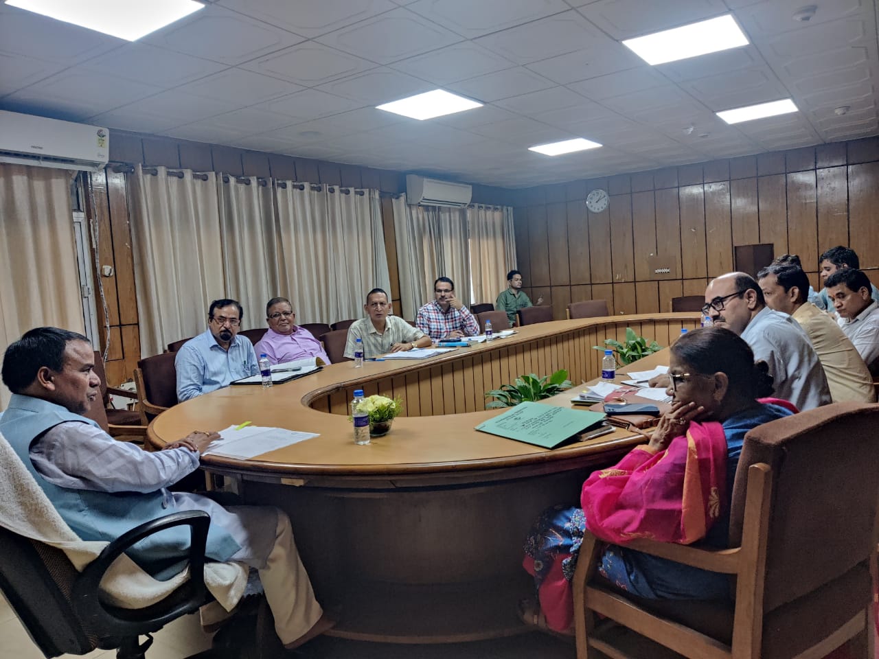 राहत: नये महाविद्यालयों को शीघ्र मिलेगी भूमि, विद्यालयी एवं उच्च शिक्षा विभाग की संयुक्त बैठक में बनी सहमति