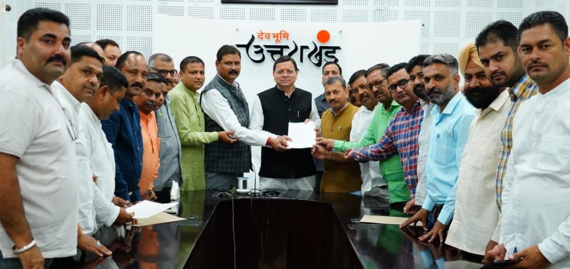 राज-काज: मेयर व भाजपा जिलाध्यक्ष के नेतृत्व में सीएम धामी से मिला शिष्टमंडल, रेरा से जुड़ी समस्याओं से कराया अवगत