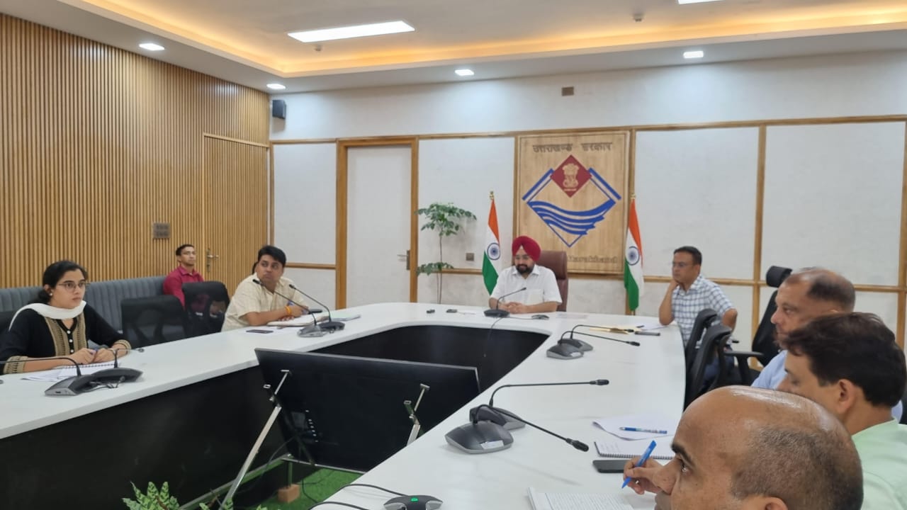 राज-काज: सरकारी संपत्तियों से हटाया जाएगा अतिक्रमण, सभी डीएम को मुख्य सचिव ने दिए चिन्हांकन करने के निर्देश
