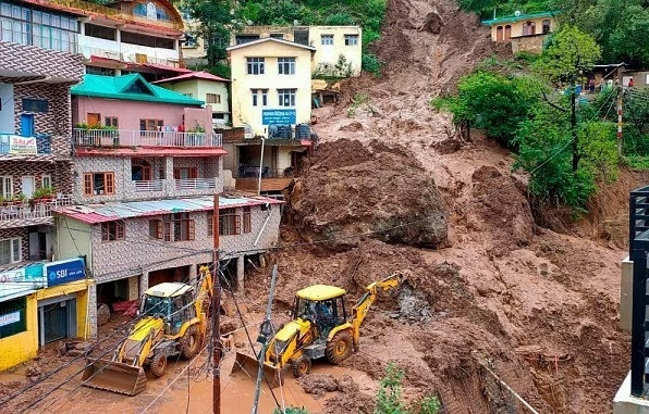 खास खबर: उत्तराखंड में भू-धंसाव और भूस्खलन का कारण बन रहा है क्षमता से अधिक अनियोजित निर्माण
