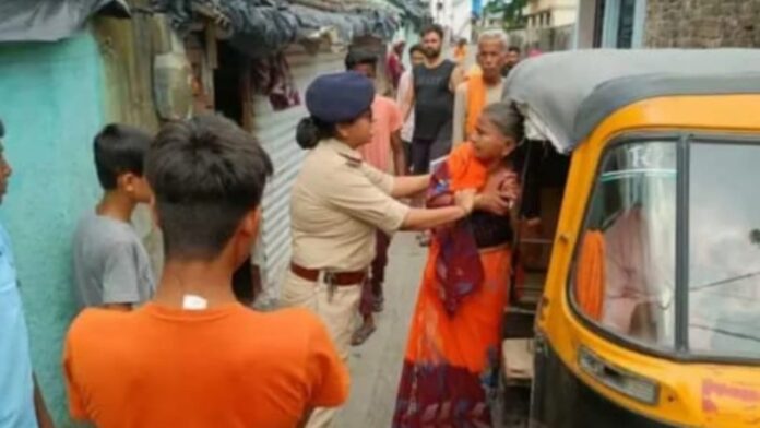 बेरहमी:  सास ने बहू के ऊपर फेंक दिया गर्म पानी, बुरी तरह झुलस गयी बहू, सास हिरासत में