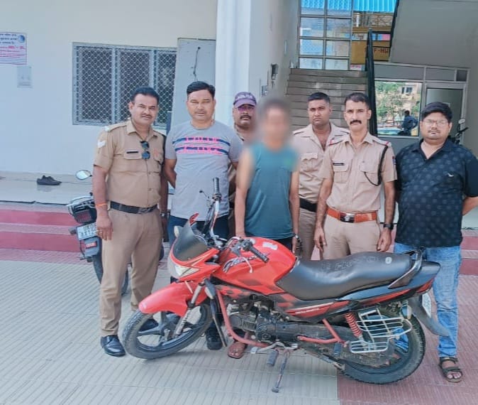 कामयाबी: हरिद्वार से बाइक उड़ा ले गया यूपी पुलिस का बर्खास्त दरोगा, उत्तराखंड पुलिस ने धर दबोचा मुरादाबाद से