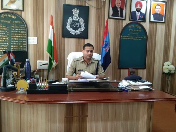 एक्शन: उत्तरकाशी बस हादसे में पुलिस की बड़ी कार्रवाई, बस चालक के खिलाफ मुकदमा दर्ज़