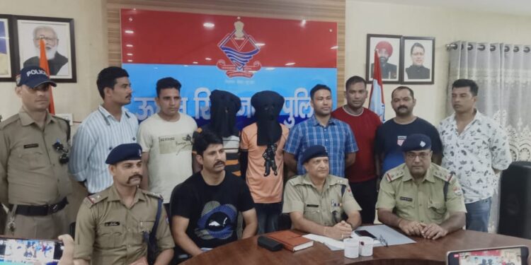 कामयाबी:  एसओजी, एएनटीएफ और पुलिस के  संयुक्त अभियान में हत्थे चढ़ गये दो नशा तस्कर