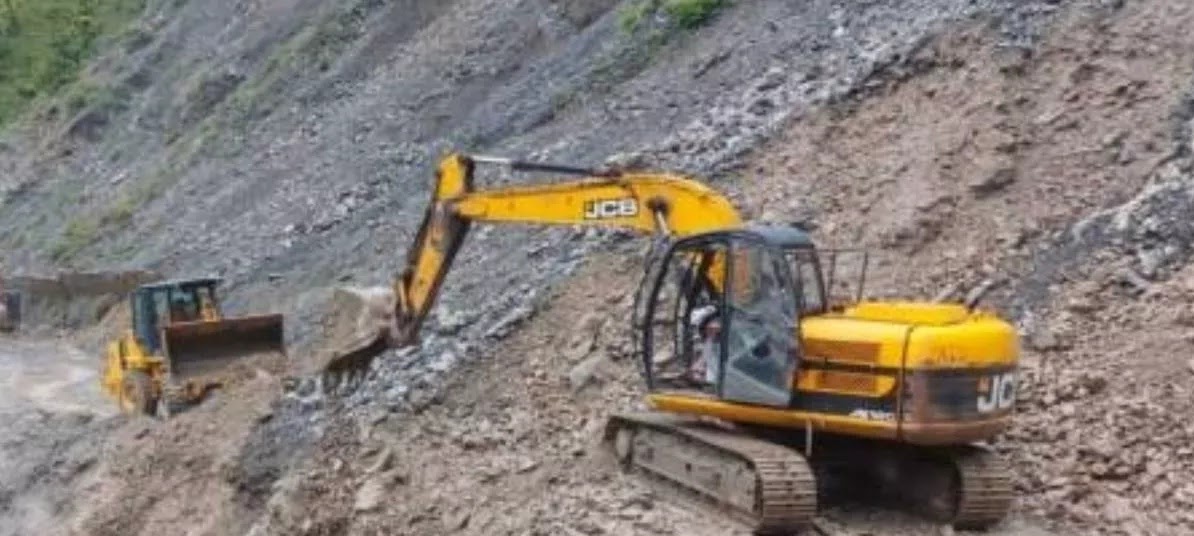 आफ़त: यहां भारी बारिश के चलते 21 लिंक रोड बंद, 60 से अधिक गांवों का शेष दुनिया से कटा संपर्क