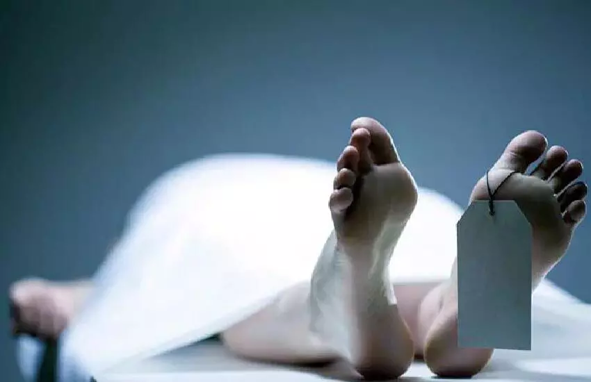 हादसा: शिखर फॉल में घूमने गए दो युवक गहरी खाई में जा गिरे, यूपी के एक युवक की मौत