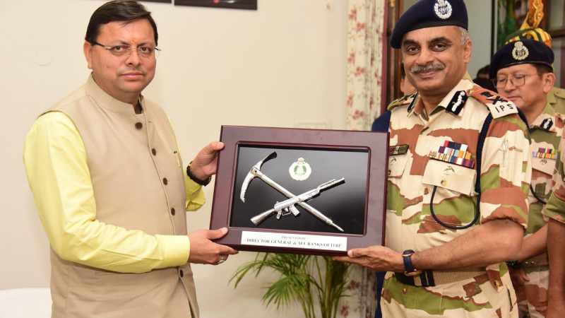 आश्वासन: उत्तराखंड के वाइब्रेंट विलेज के लोगों की आर्थिकी बढ़ाने में आइटीबीपी करेगा सहयोग